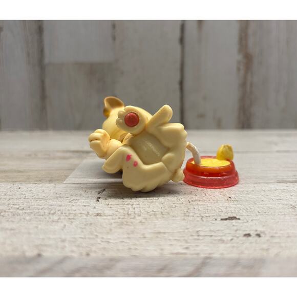 Littlest Pet Shop LPS Vintage Rare Tan Bulldog Dog Pink Magnet EUC - Picture 3 of 3